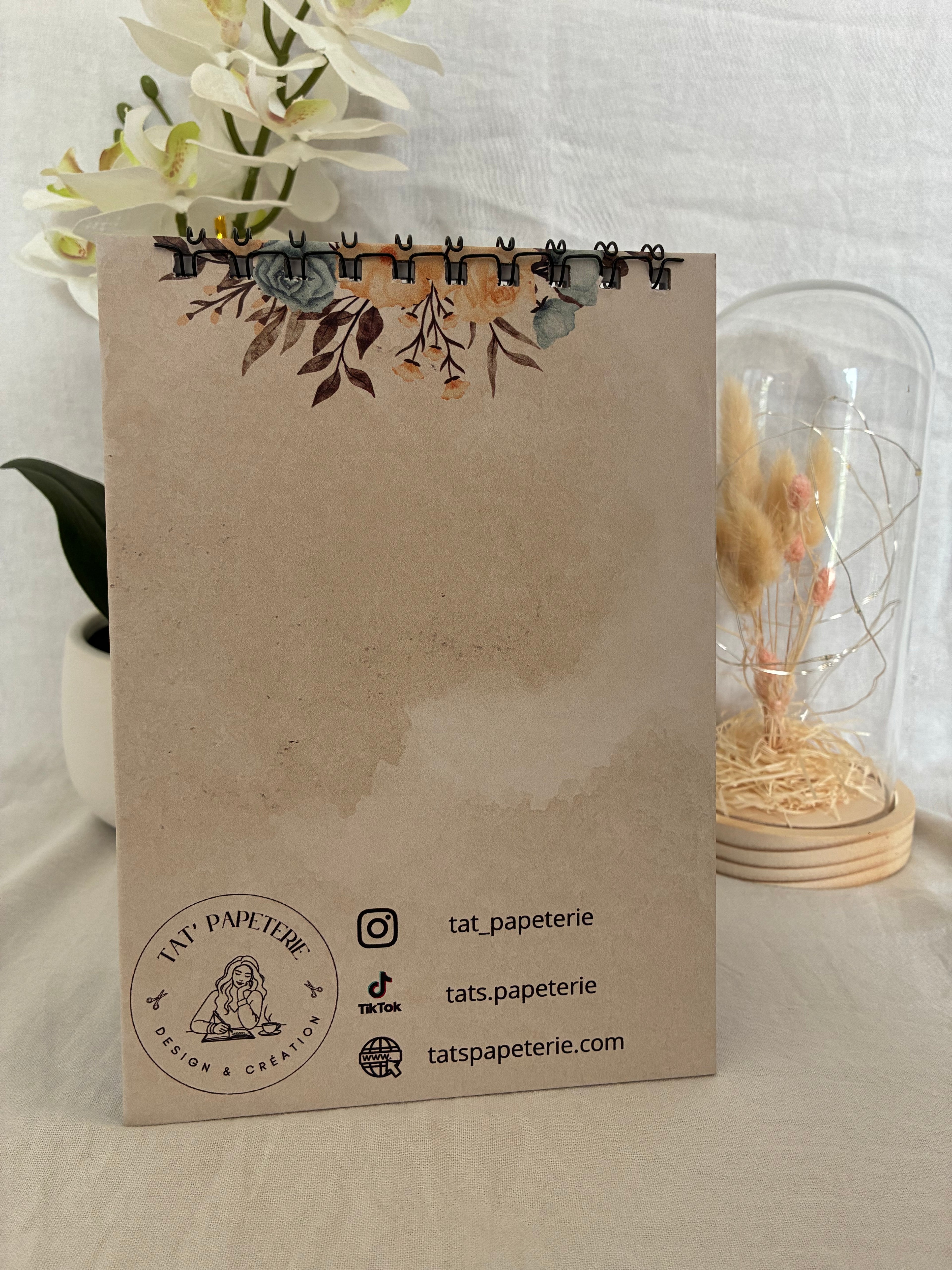 Bloc notes Fleurs & Élégance Féminine